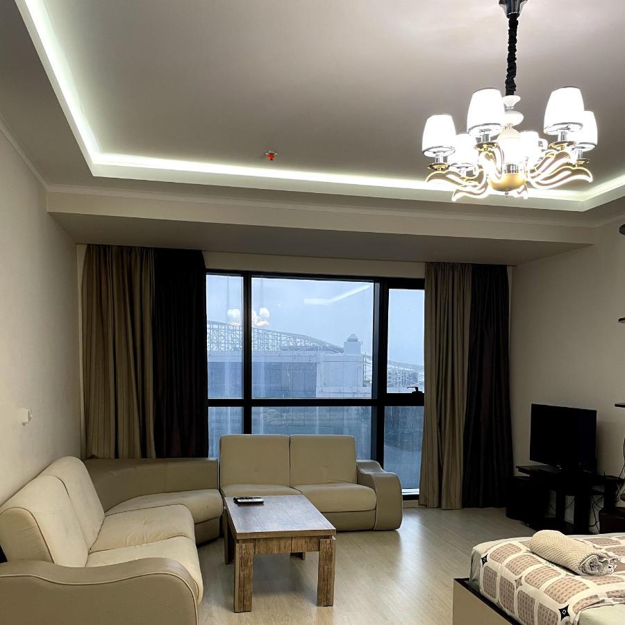 Angel Apartment In Porta Batumi Zewnętrze zdjęcie