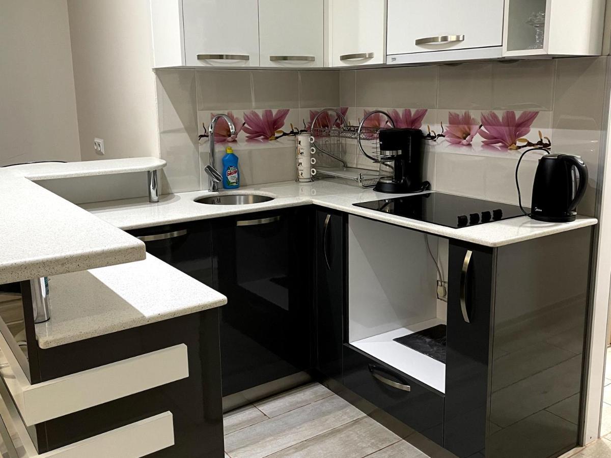 Angel Apartment In Porta Batumi Zewnętrze zdjęcie