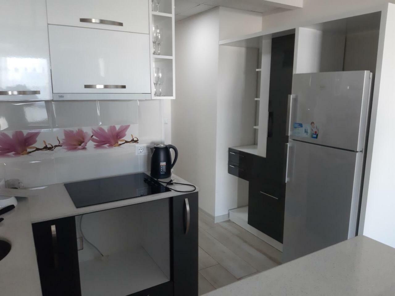 Angel Apartment In Porta Batumi Zewnętrze zdjęcie